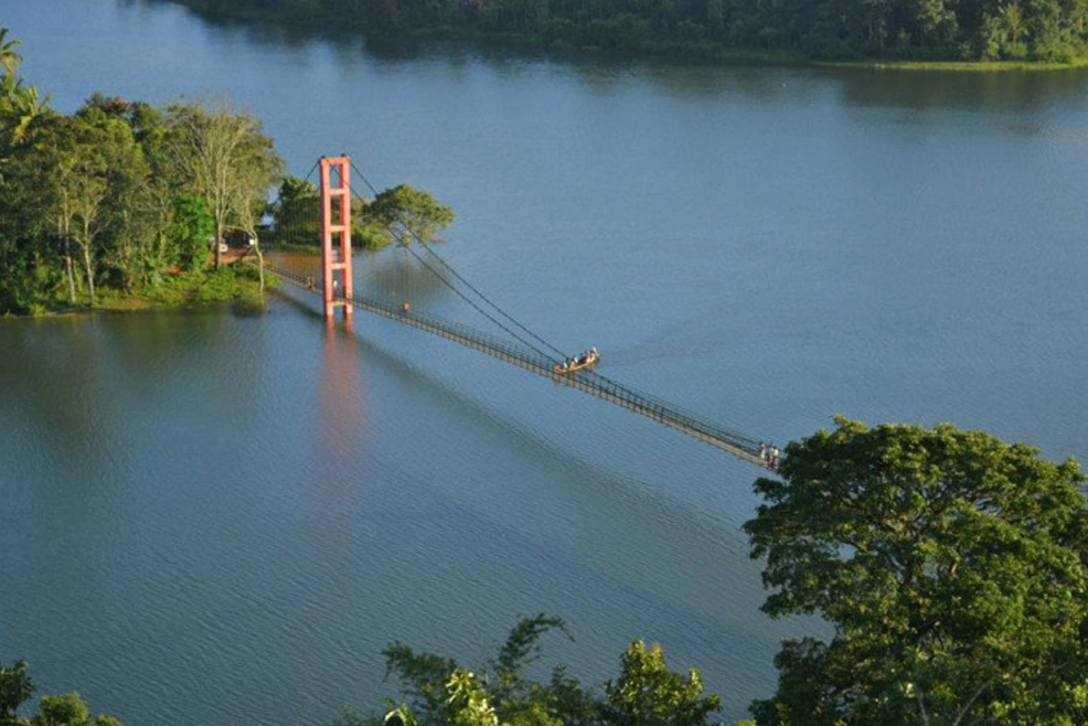 Le Crown Hotel, Four-star Business Class Hotel Vagamon