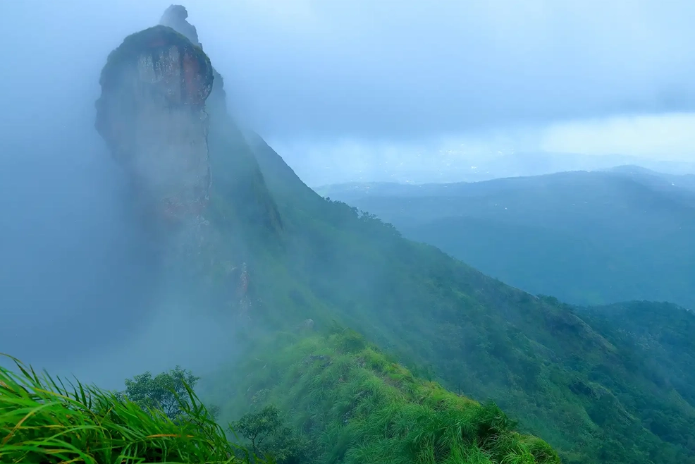 Le Crown Hotel, Four-star Business Class Hotel Vagamon