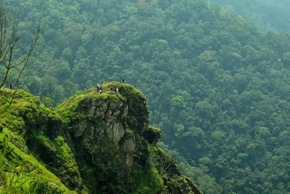 Le Crown Hotel, Four-star Business Class Hotel Vagamon